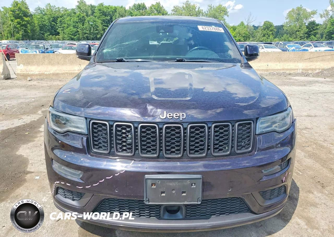 2018 Jeep Grand Cherokee Overland VIN:1C4RJFCG2JC505621 - 5