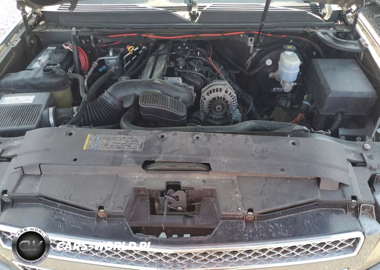 2008 Chevrolet Suburban K1500 Ls VIN:3GNFK16328G136074 - 12