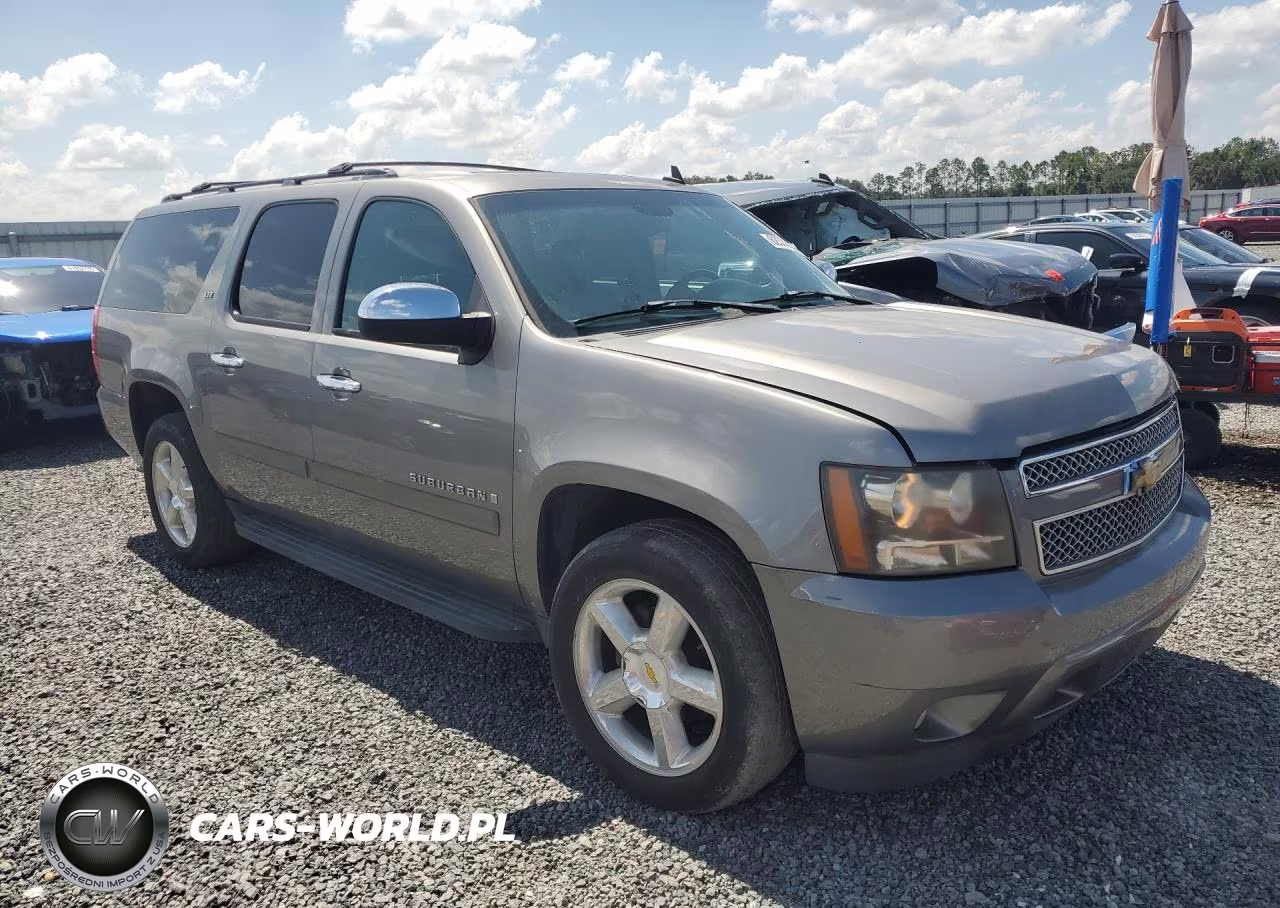 2008 Chevrolet Suburban K1500 Ls VIN:3GNFK16328G136074 - 4