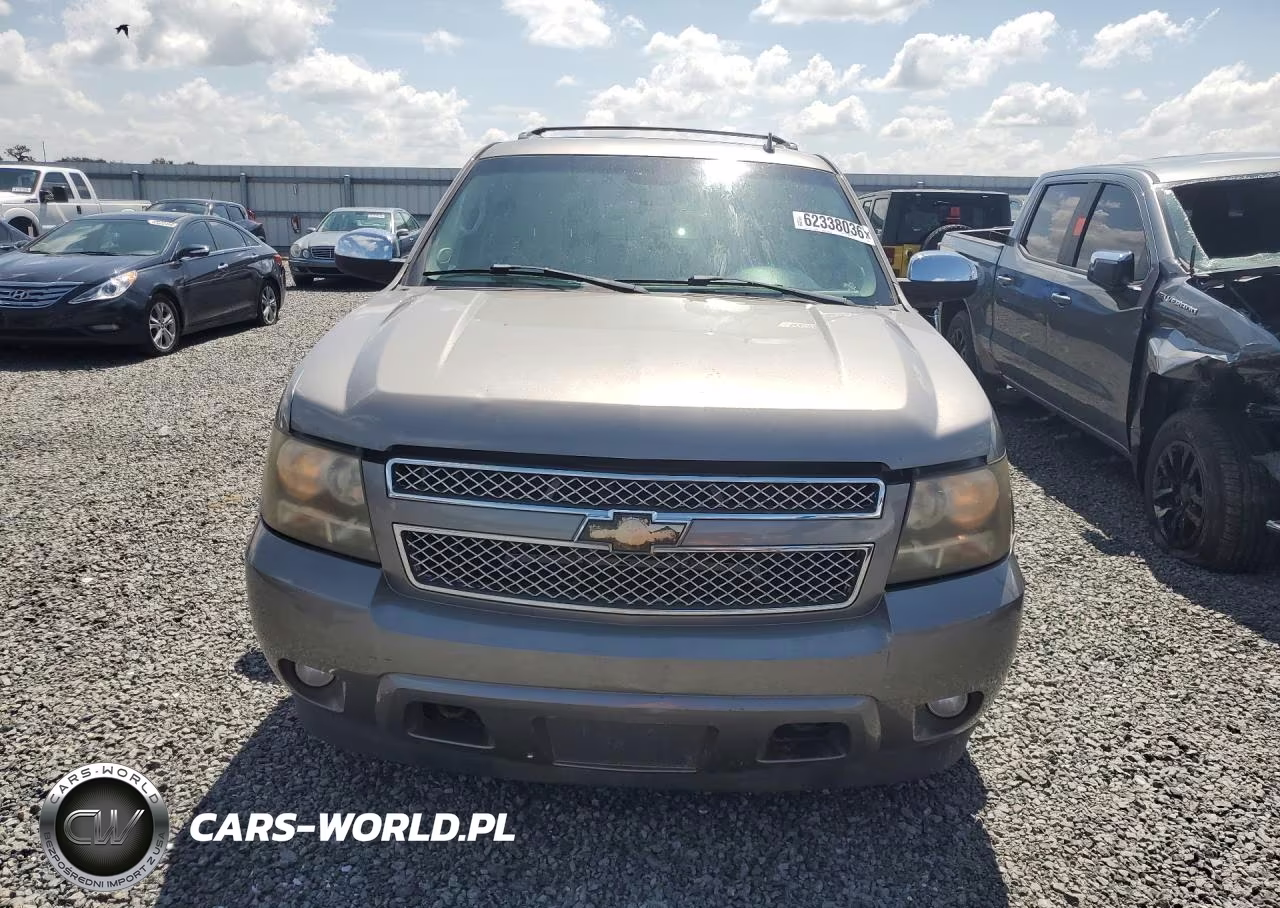 2008 Chevrolet Suburban K1500 Ls VIN:3GNFK16328G136074 - 5