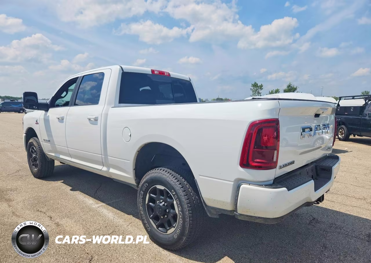 2026 Ram 2500 Laramie VIN:3C63R5FL1TG206288 - 2