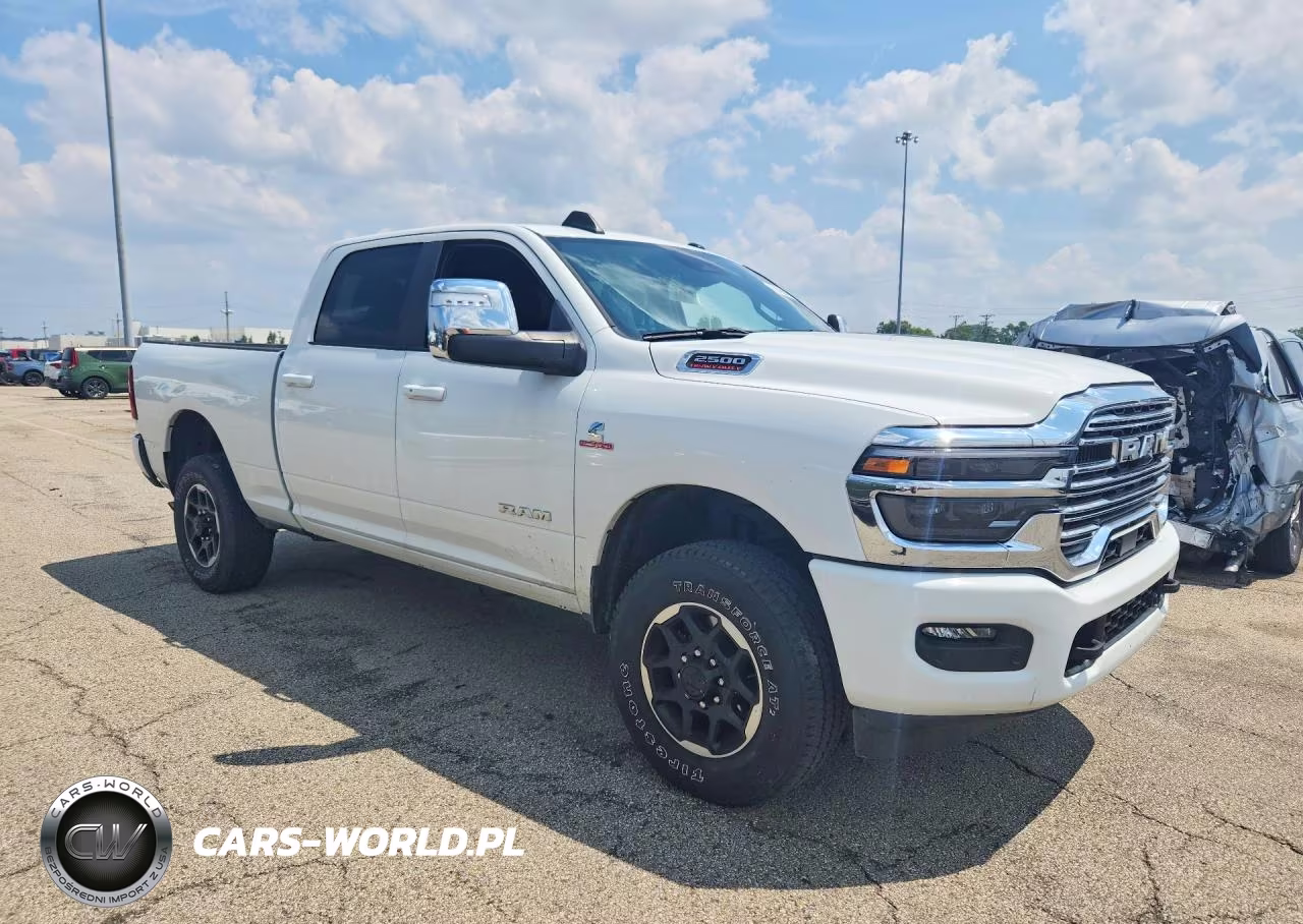 2026 Ram 2500 Laramie VIN:3C63R5FL1TG206288 - 4