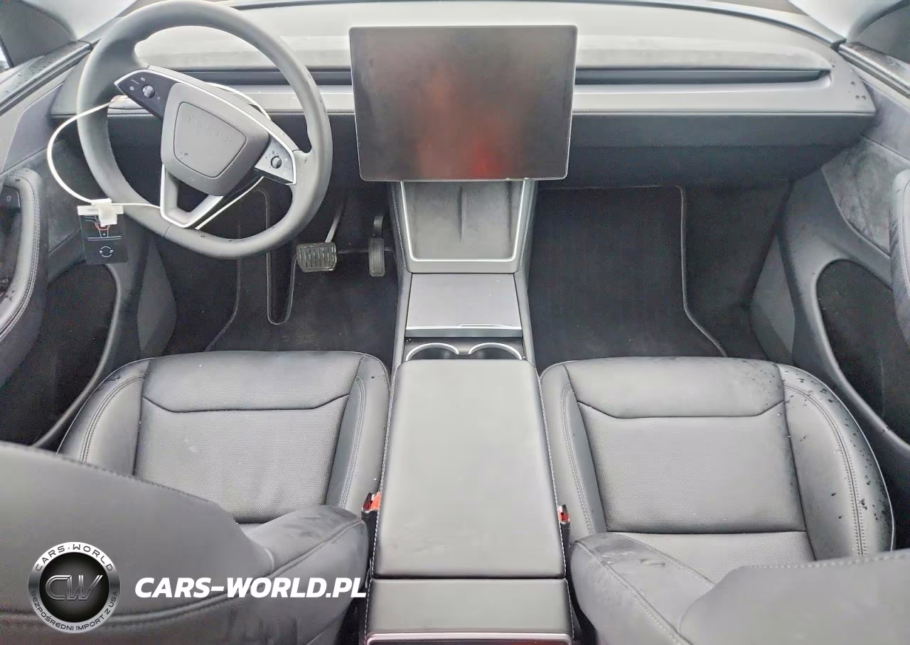 2026 Tesla Model Y VIN:7SAYGDEE0TA378562 - 8