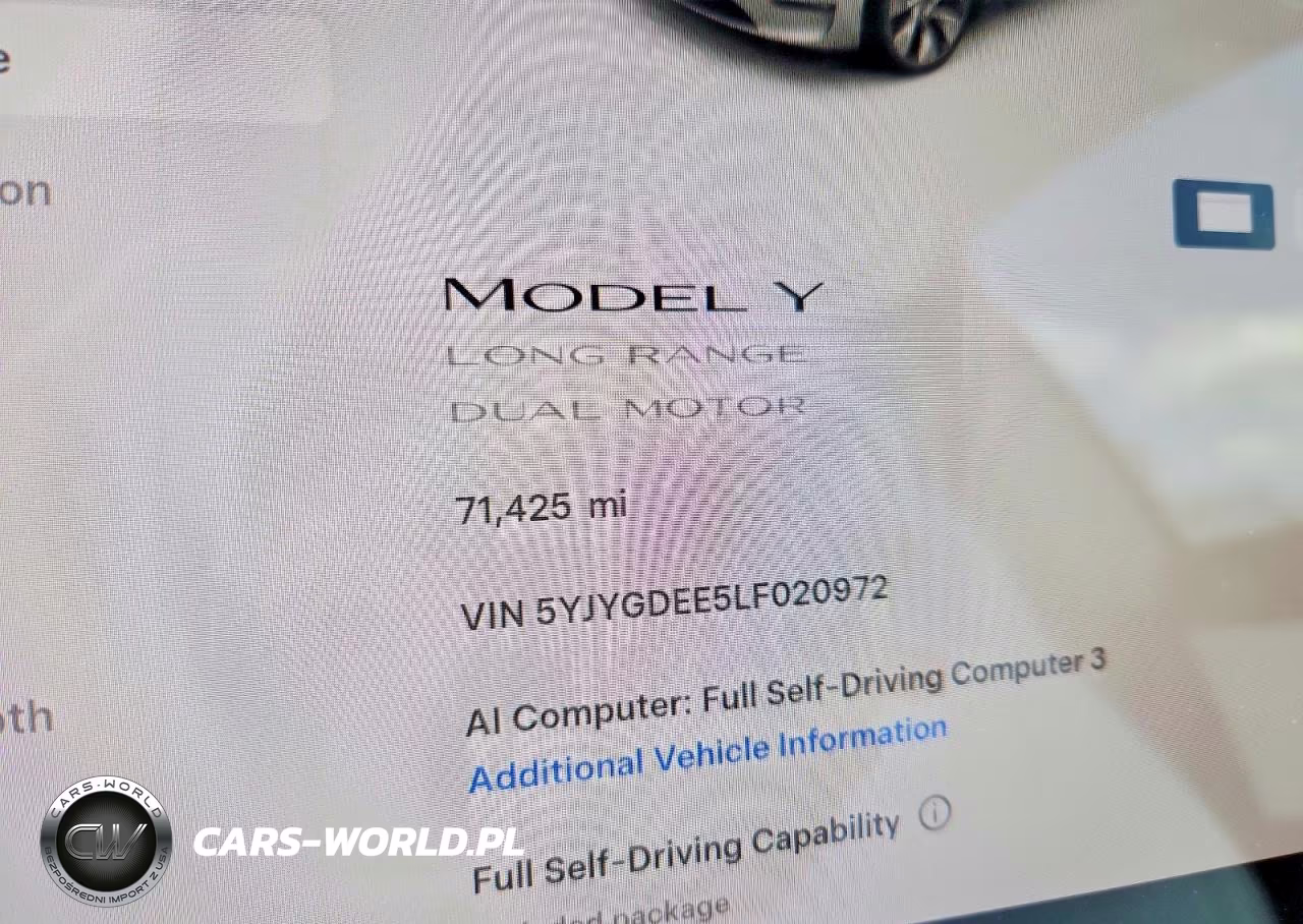 2020 Tesla Model Y VIN:5YJYGDEE5LF020972 - 9