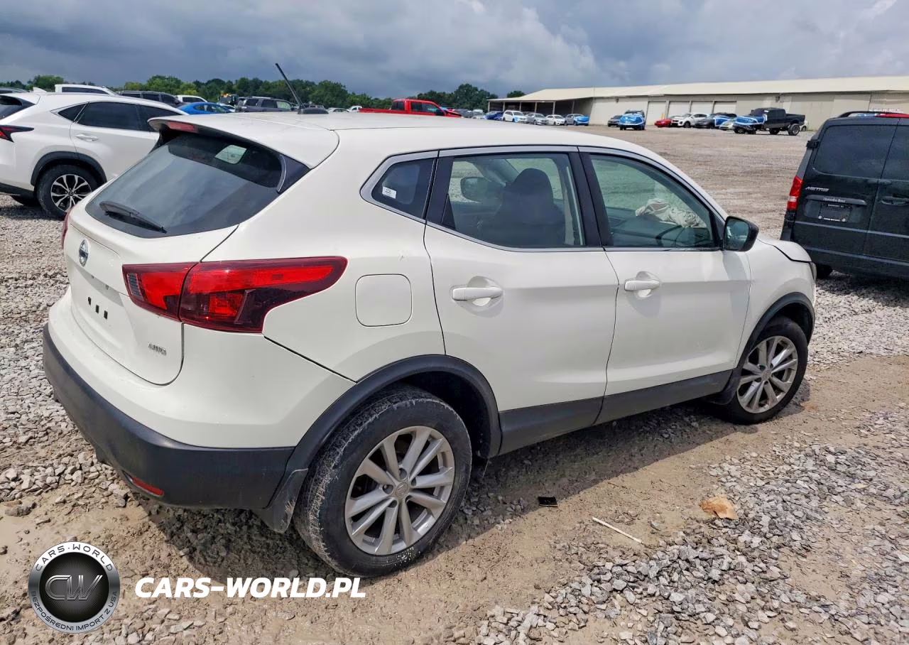 2017 Nissan Rogue Sport S VIN:JN1BJ1CR4HW142787 - 3