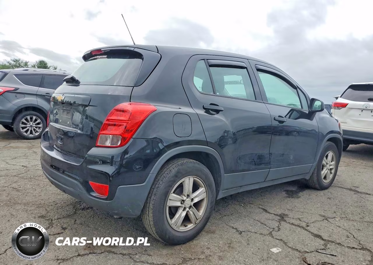 2020 Chevrolet Trax Ls VIN:3GNCJKSB6LL181009 - 3