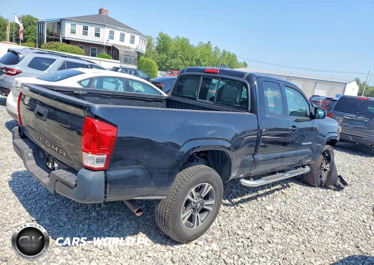 2017 Toyota Tacoma Sr VIN:5TFRX5GN4HX094985 - 3