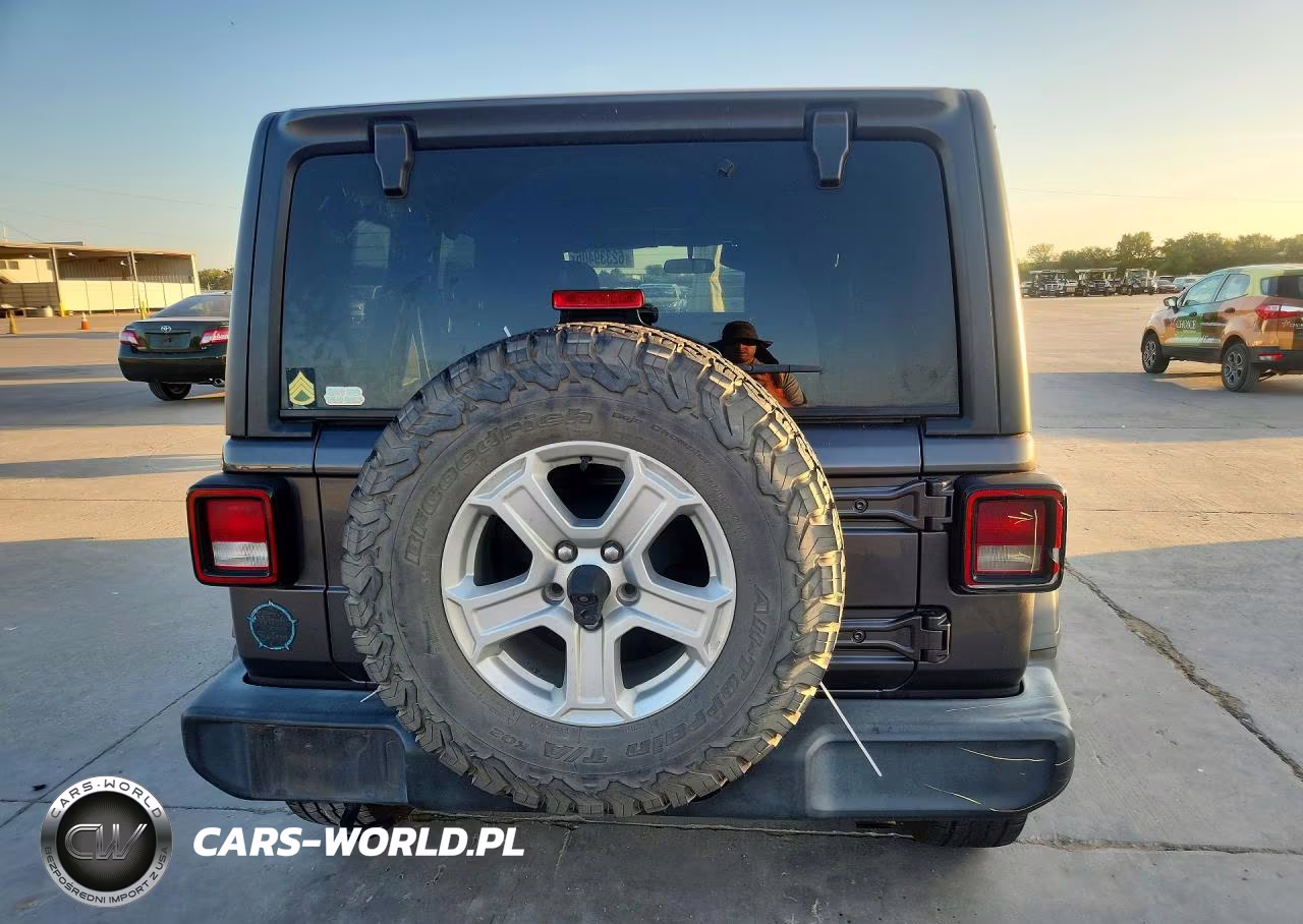 2019 Jeep Wrangler Unlimited Sport VIN:1C4HJXDG8KW526893 - 6