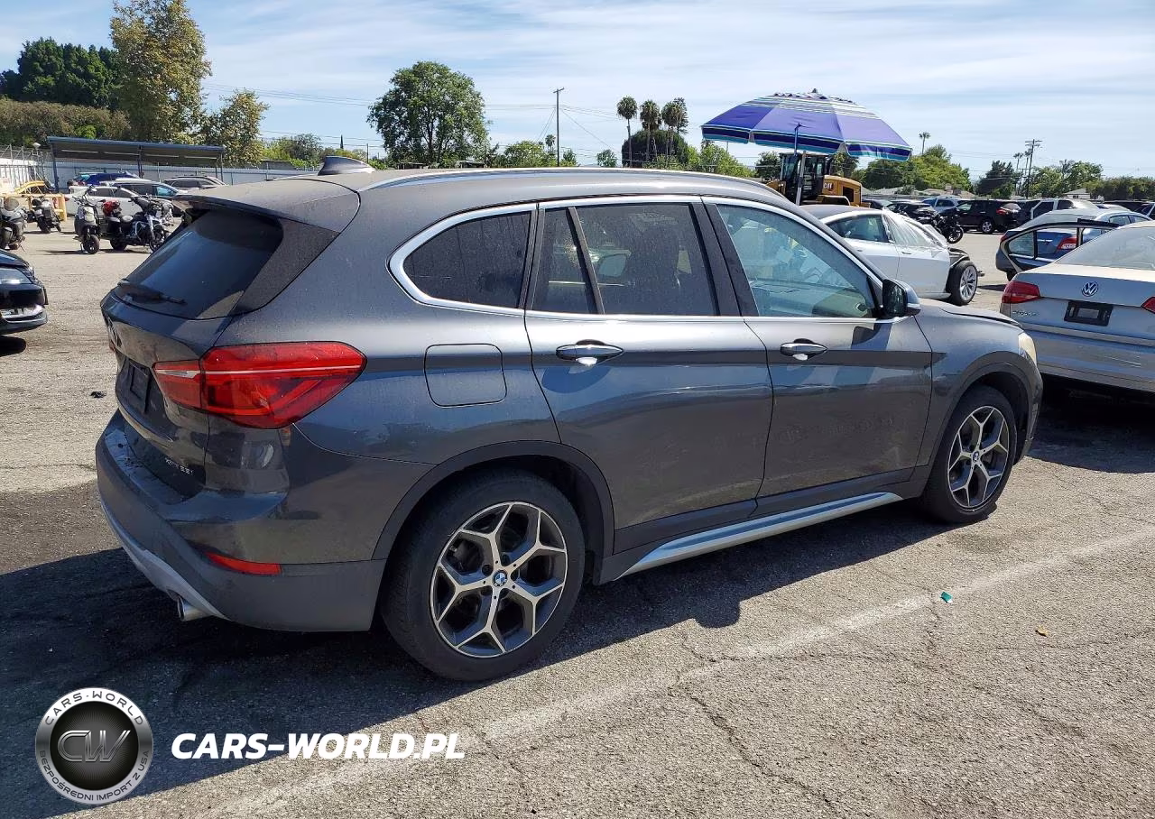 2019 BMW X1 xDrive28I VIN:WBXHT3C59K5L89166 - 3