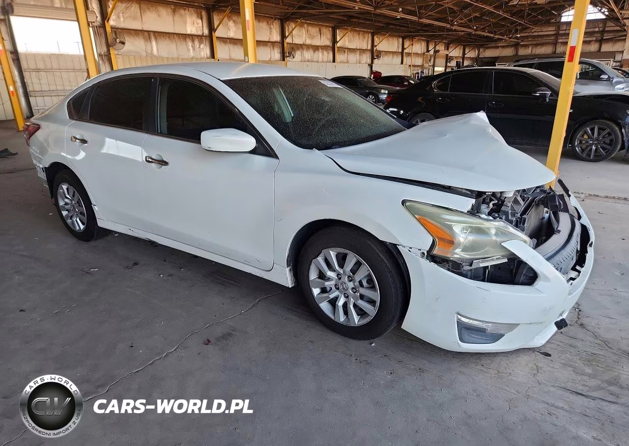 2013 Nissan Altima S VIN:1N4AL3AP5DN553640 - 4