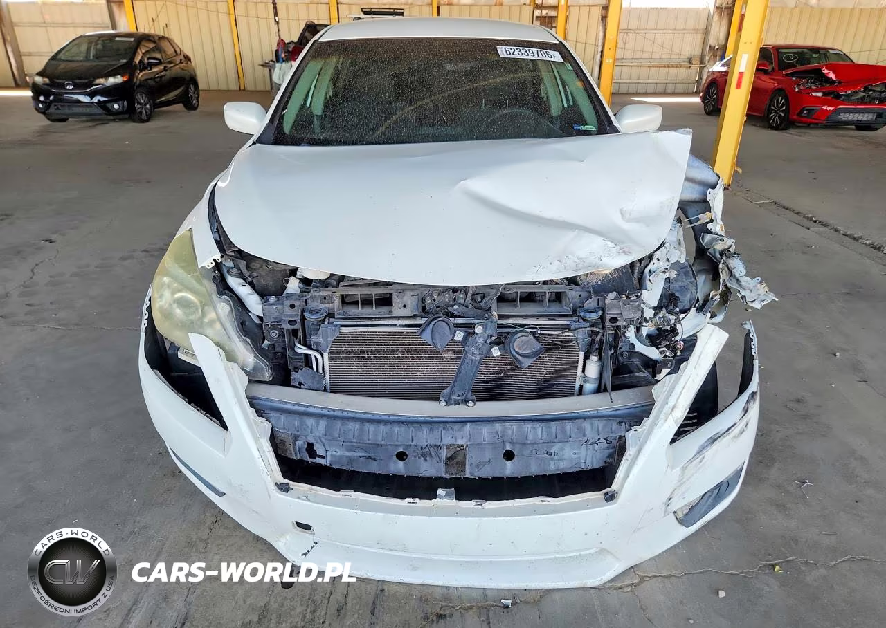 2013 Nissan Altima S VIN:1N4AL3AP5DN553640 - 5