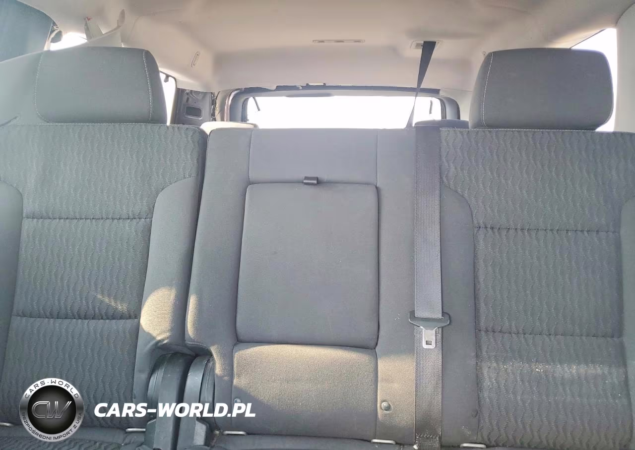 2018 Chevrolet Suburban K1500 Ls VIN:1GNSKGEC7JR119070 - 10