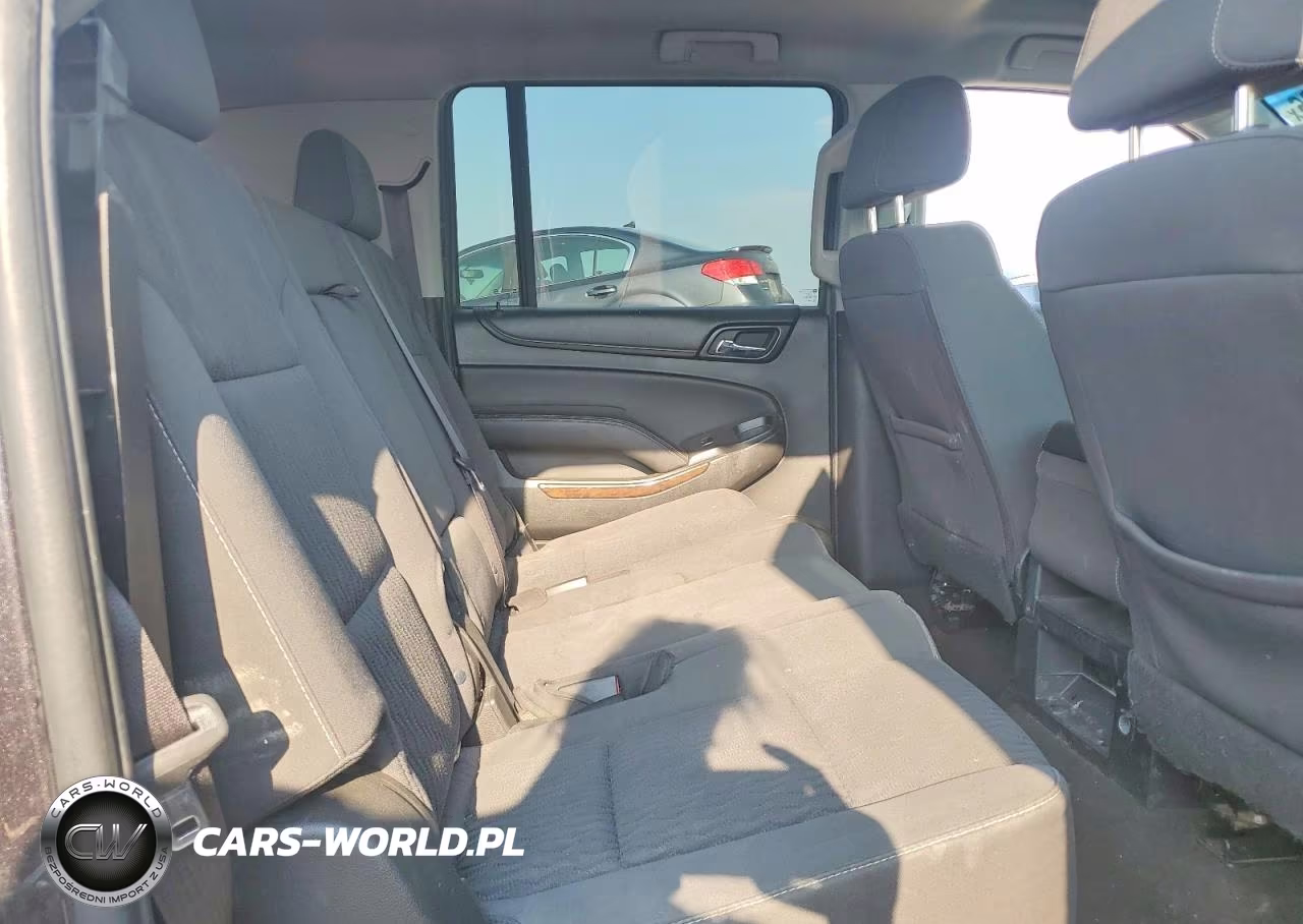 2018 Chevrolet Suburban K1500 Ls VIN:1GNSKGEC7JR119070 - 11