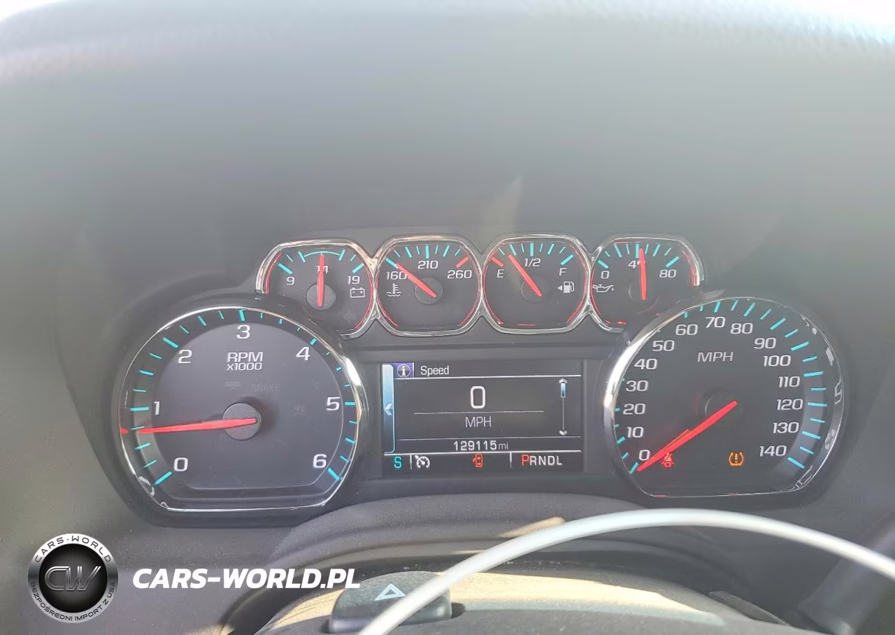 2018 Chevrolet Suburban K1500 Ls VIN:1GNSKGEC7JR119070 - 9