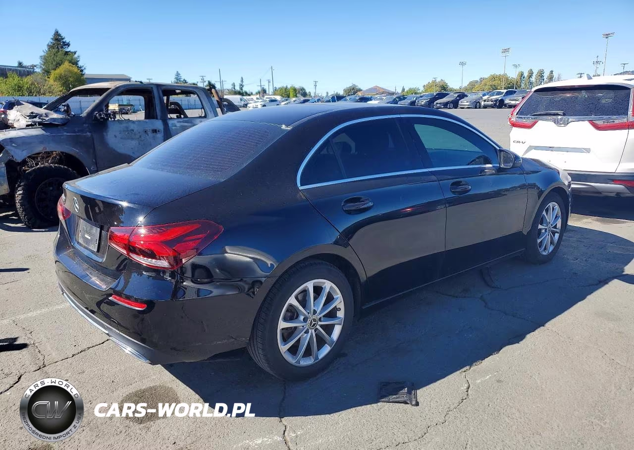 2020 Mercedes-Benz A 220 VIN:W1K3G4EB8LJ232053 - 3