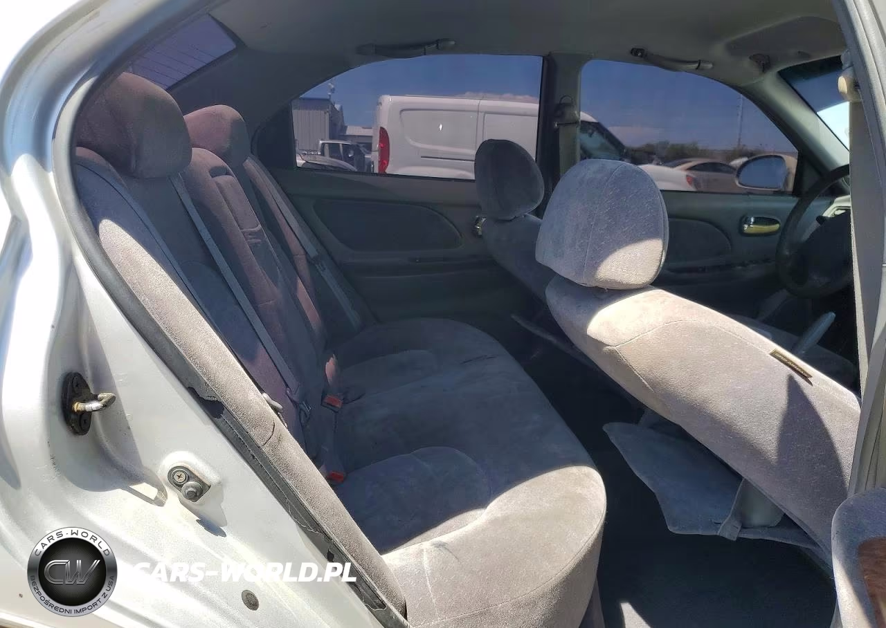 2000 Hyundai Sonata Gls VIN:KMHWF35V1YA276140 - 10