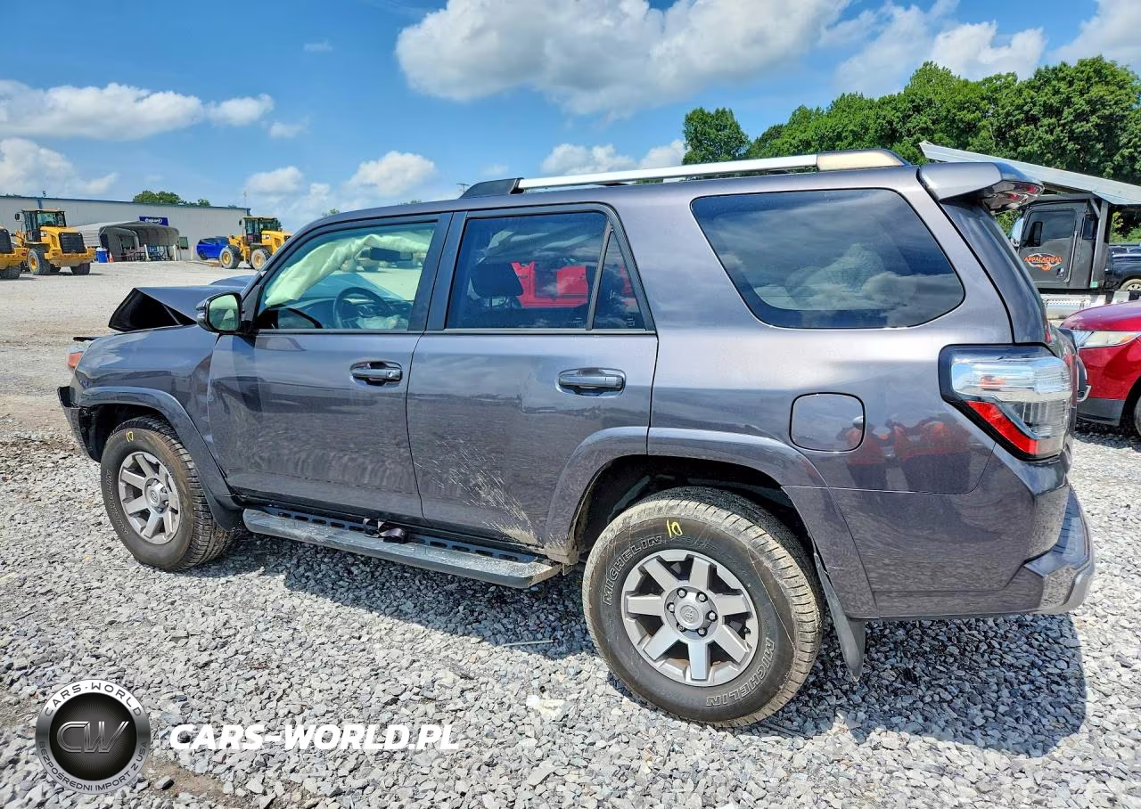 2015 Toyota 4Runner Trail Premium VIN:JTEBU5JR3F5247561 - 2