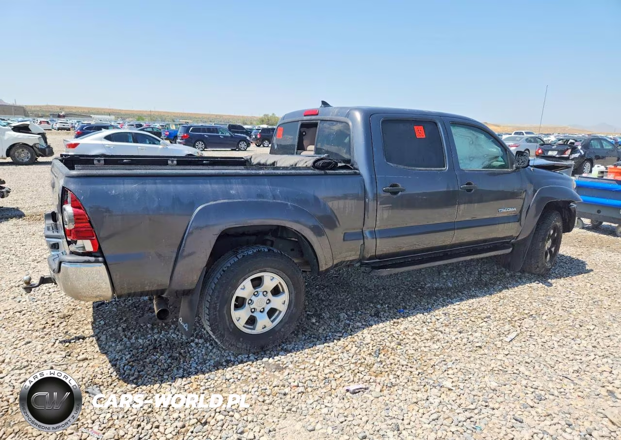 2015 Toyota Tacoma Double Cab Long Bed VIN:3TMMU4FN5FM079042 - 3