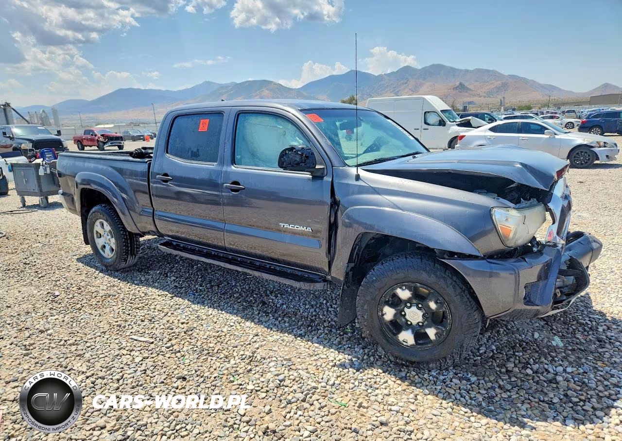 2015 Toyota Tacoma Double Cab Long Bed VIN:3TMMU4FN5FM079042 - 4