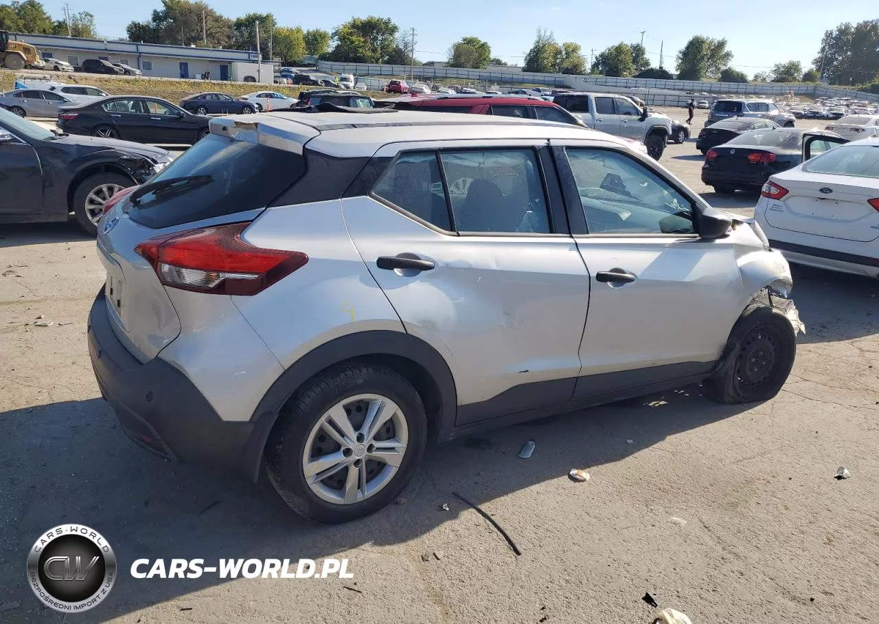 2020 Nissan Kicks S VIN:3N1CP5BV9LL535031 - 3