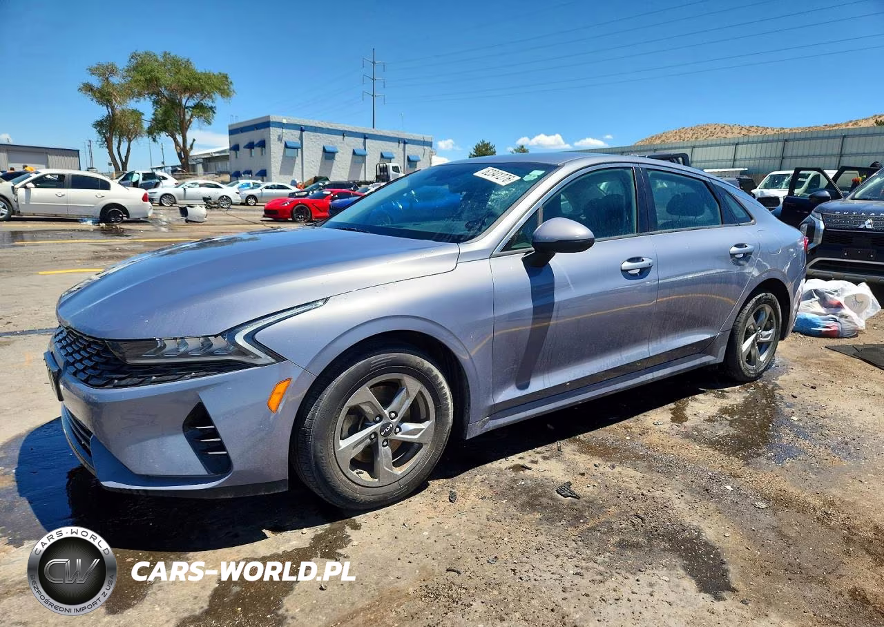 2022 Kia K5 Lxs VIN:5XXG14J27NG109936 - 1