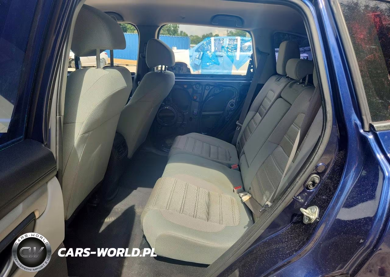 2017 Honda Cr-V Lx VIN:7FARW5H3XHE003667 - 11