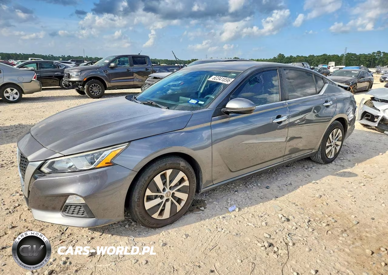 2020 Nissan Altima S – zdjęcie 1 z 13