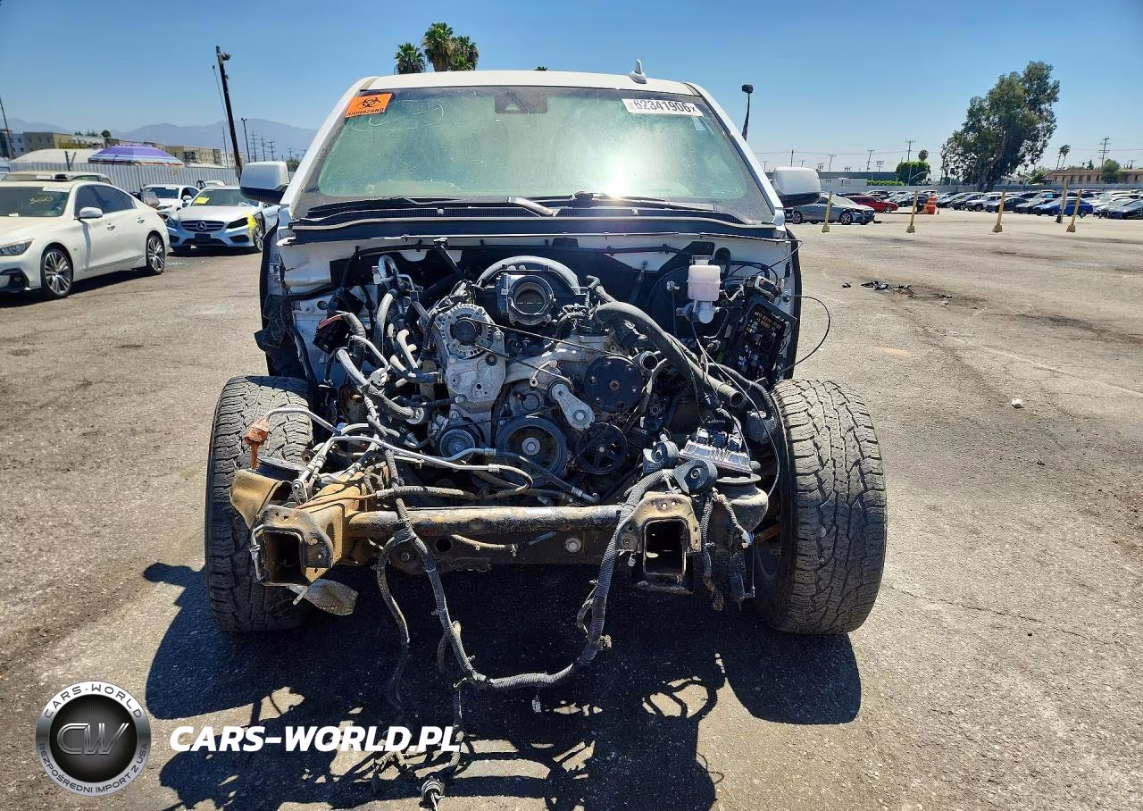 2020 GMC Yukon Slt VIN:1GKS2BKC3LR215558 - 5