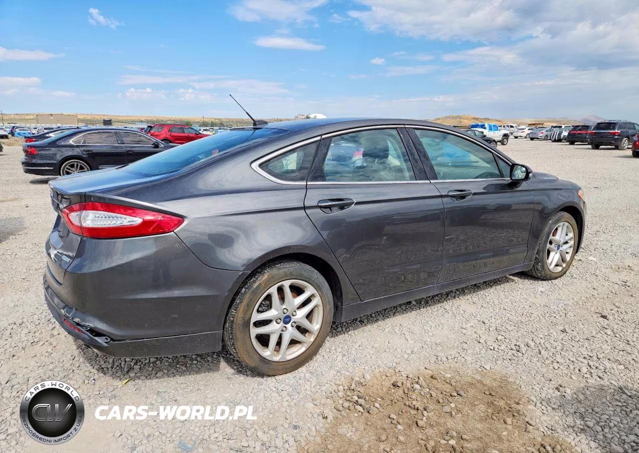 2015 Ford Fusion Se VIN:3FA6P0HD5FR137687 - 3