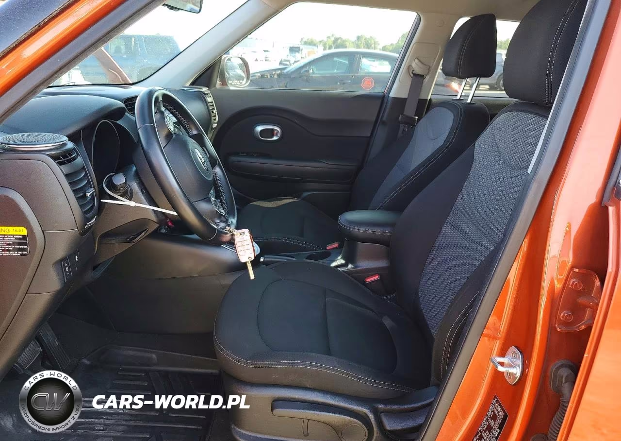 2018 Kia Soul + VIN:KNDJP3A57J7584031 - 7