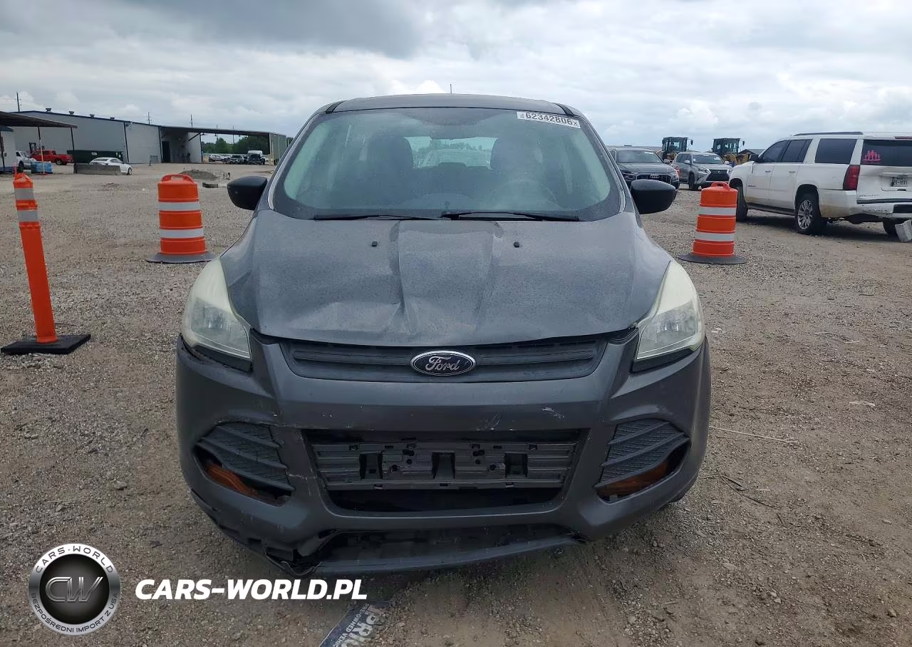2016 Ford Escape S VIN:1FMCU0F73GUB04003 - 5