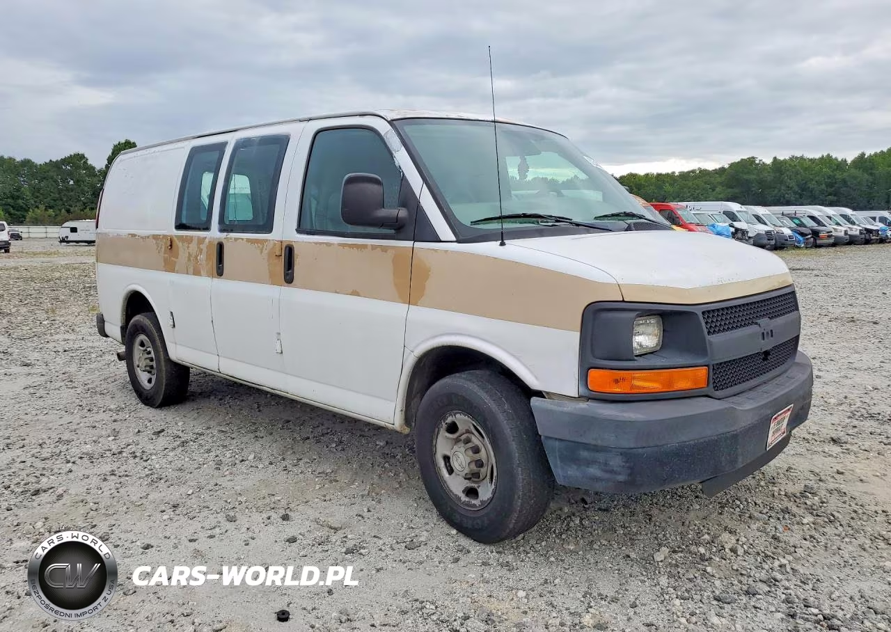2008 Chevrolet Express 2500 Delivery Van VIN:1GCGG25C881223062 - 4