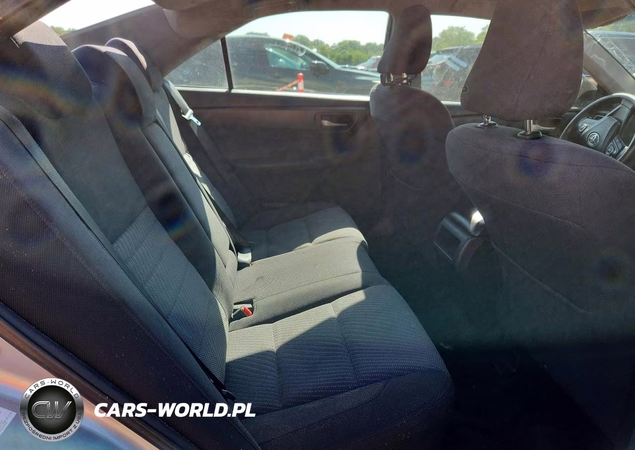 2015 Toyota Camry Le VIN:4T1BF1FK4FU876878 - 10