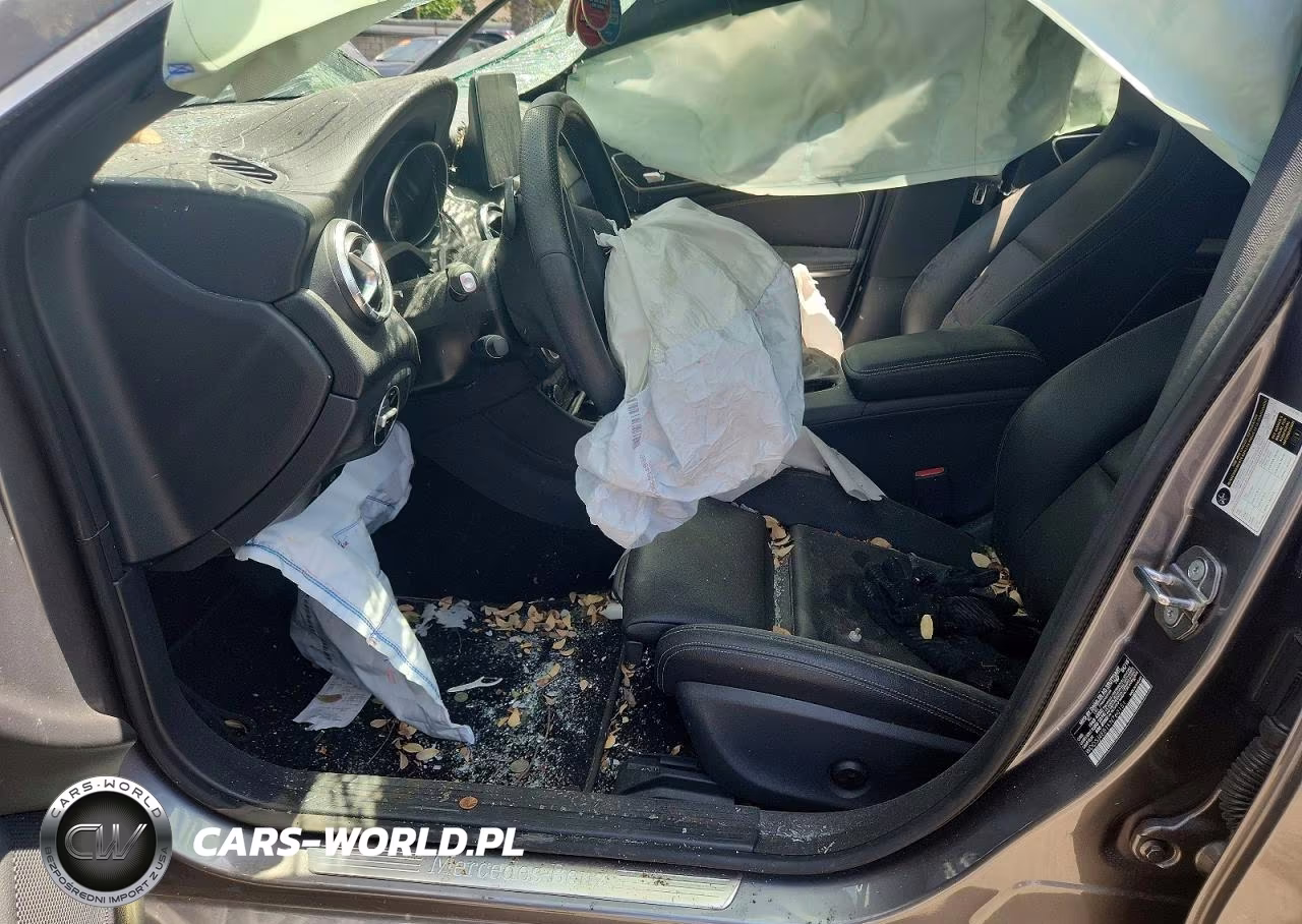 2019 Mercedes-Benz Cla 250 VIN:WDDSJ4EB1KN760151 - 7