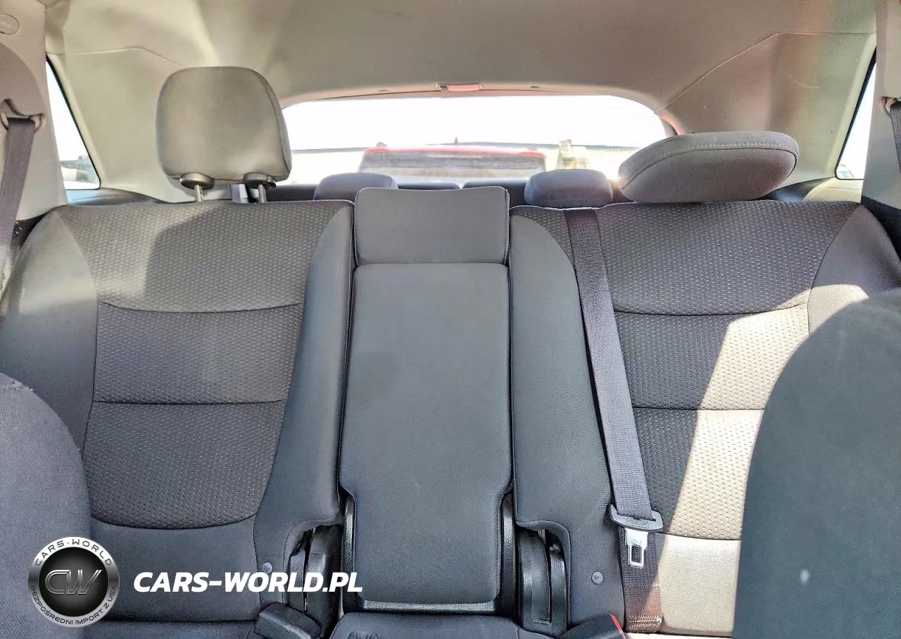 2011 Kia Sorento Lx VIN:5XYKT4A14BG087445 - 10