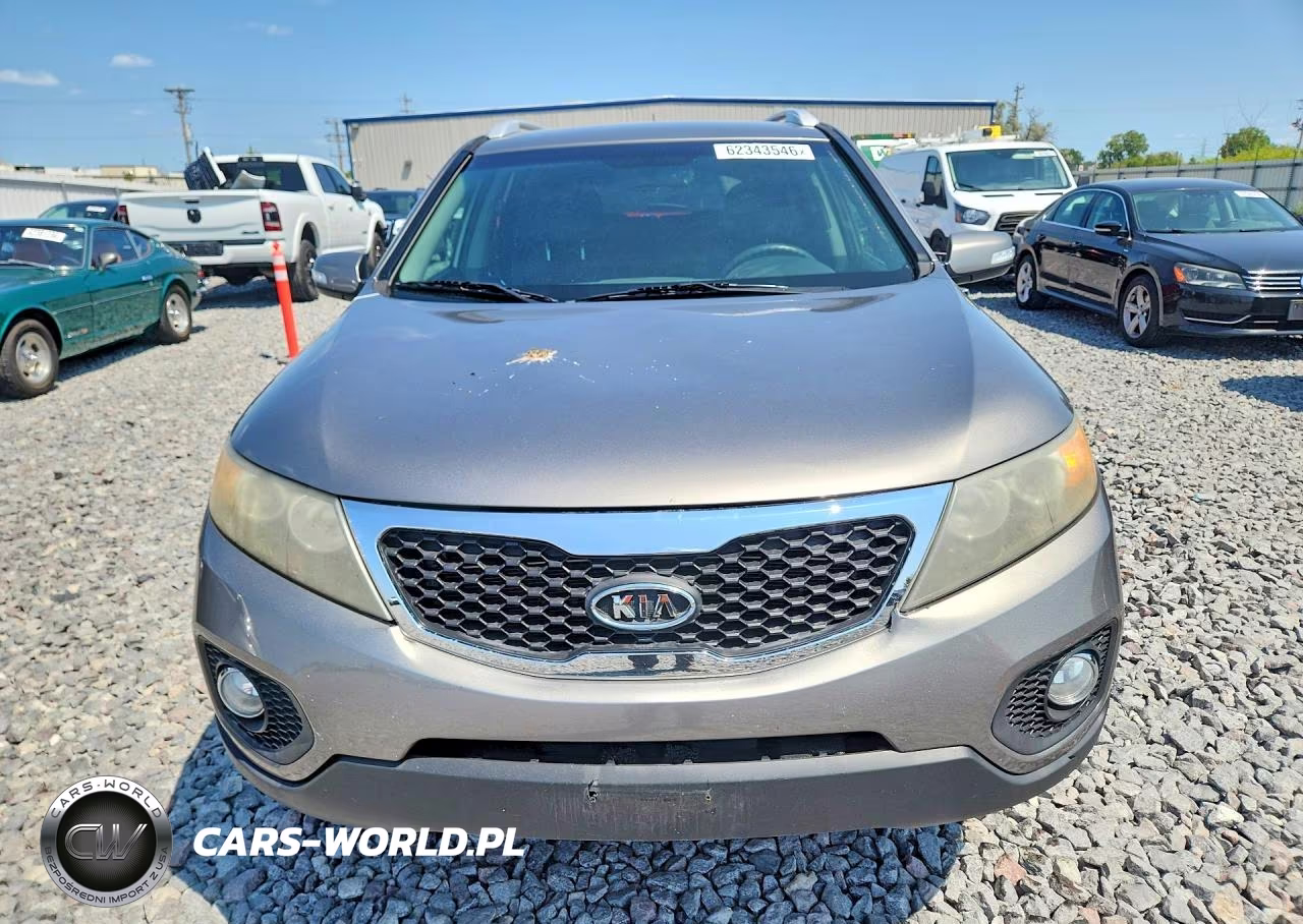 2011 Kia Sorento Lx VIN:5XYKT4A14BG087445 - 5