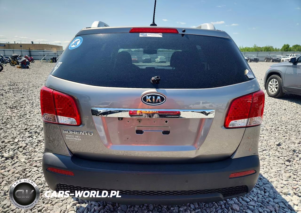 2011 Kia Sorento Lx VIN:5XYKT4A14BG087445 - 6