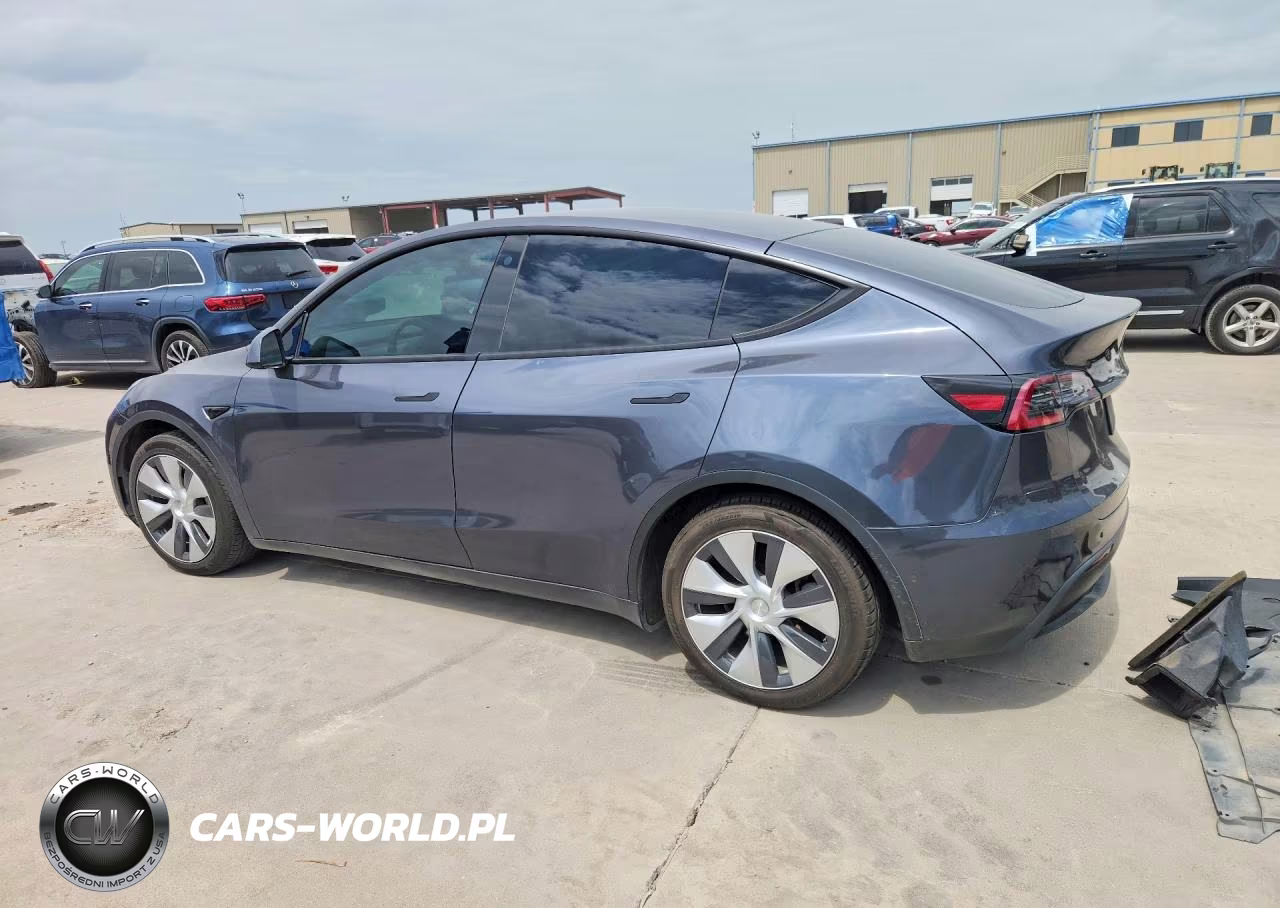 2020 Tesla Model Y VIN:5YJYGDEE0LF015078 - 2
