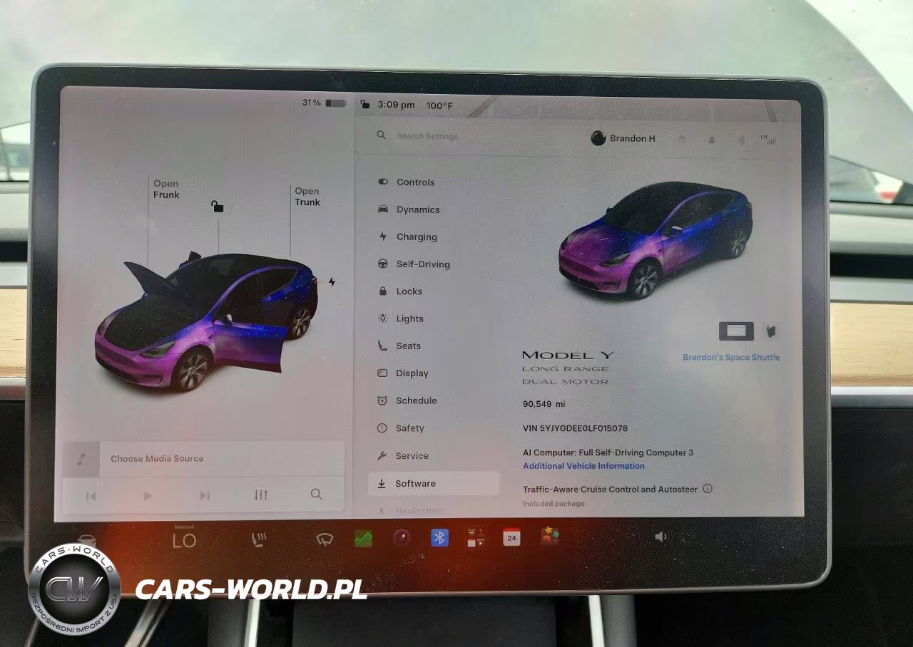 2020 Tesla Model Y VIN:5YJYGDEE0LF015078 - 9