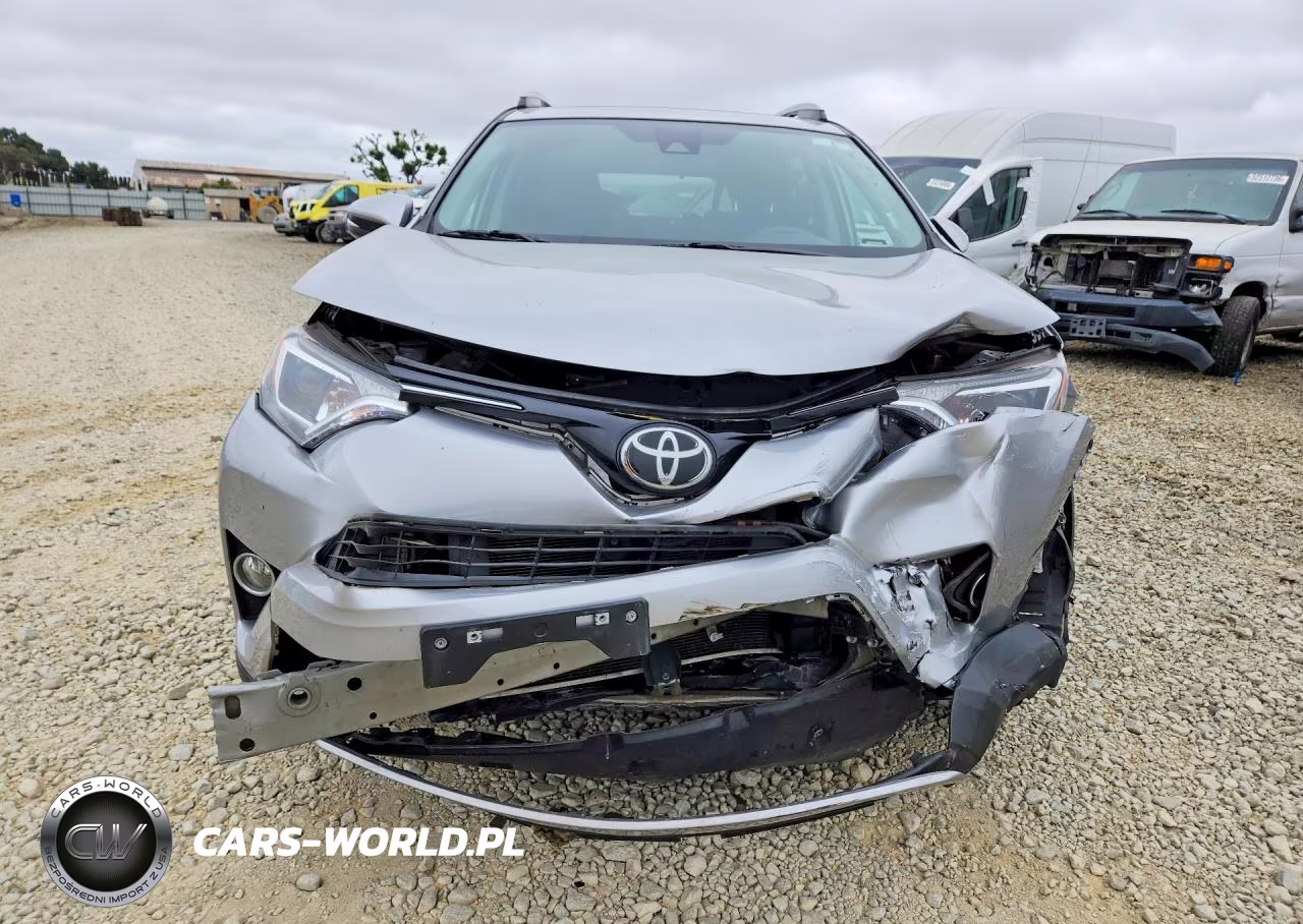2017 Toyota Rav4 Xle VIN:2T3WFREV7HW374159 - 5