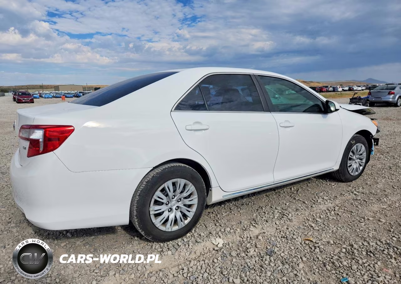 2013 Toyota Camry Le VIN:4T1BF1FK7DU247533 - 3