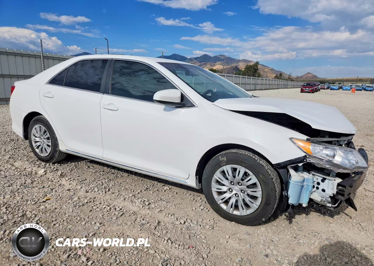 2013 Toyota Camry Le VIN:4T1BF1FK7DU247533 - 4