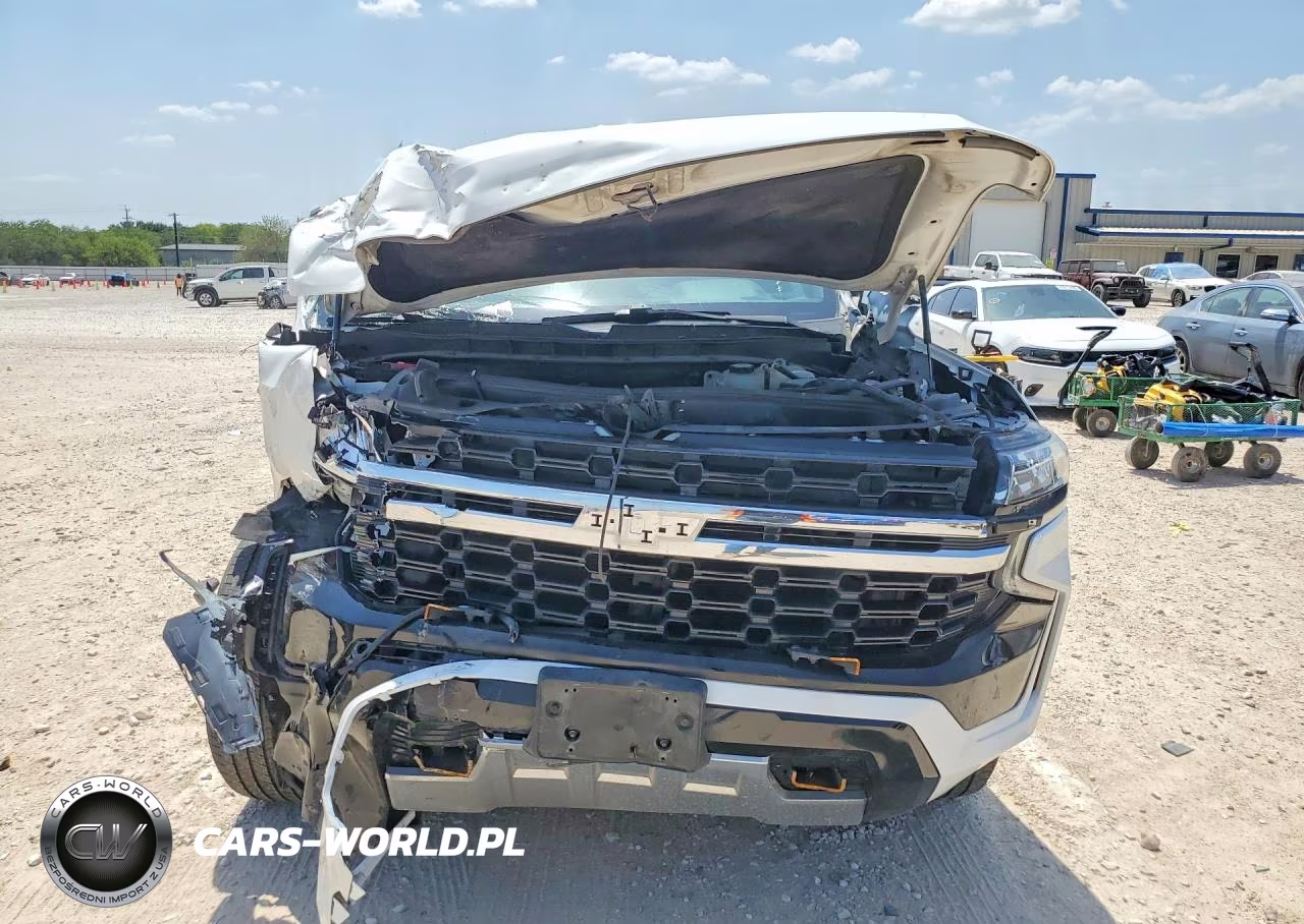 2021 Chevrolet Tahoe C1500 VIN:1GBSCLED4MR297423 - 5