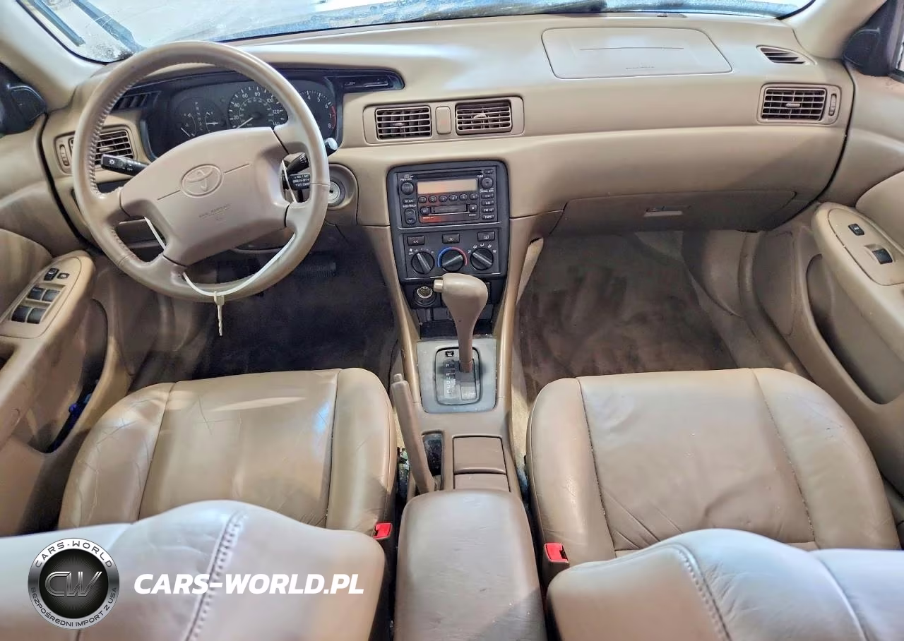 2000 Toyota Camry Le VIN:JT2BG22K3Y0404896 - 8