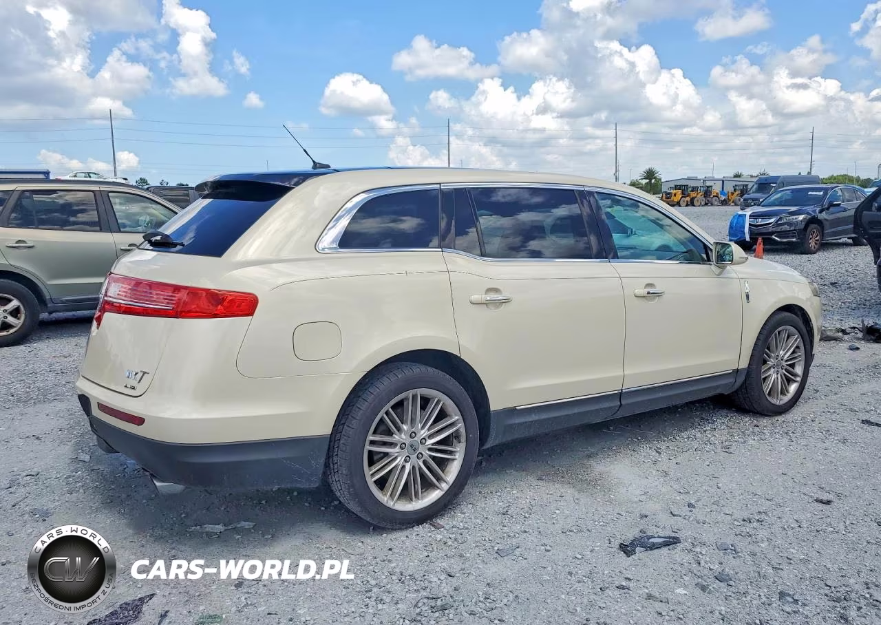 2014 Lincoln Mkt VIN:2LMHJ5ATXEBL53518 - 3