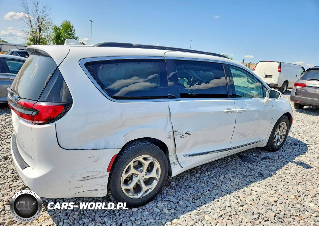 2022 Chrysler Pacifica Limited VIN:2C4RC1GG5NR115505 - 3