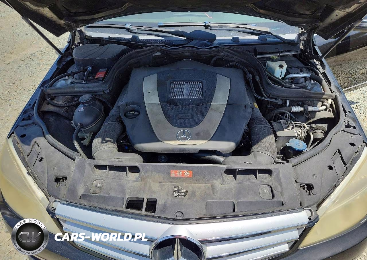 2010 Mercedes-Benz C 300 VIN:WDDGF5EB2AF434848 - 11