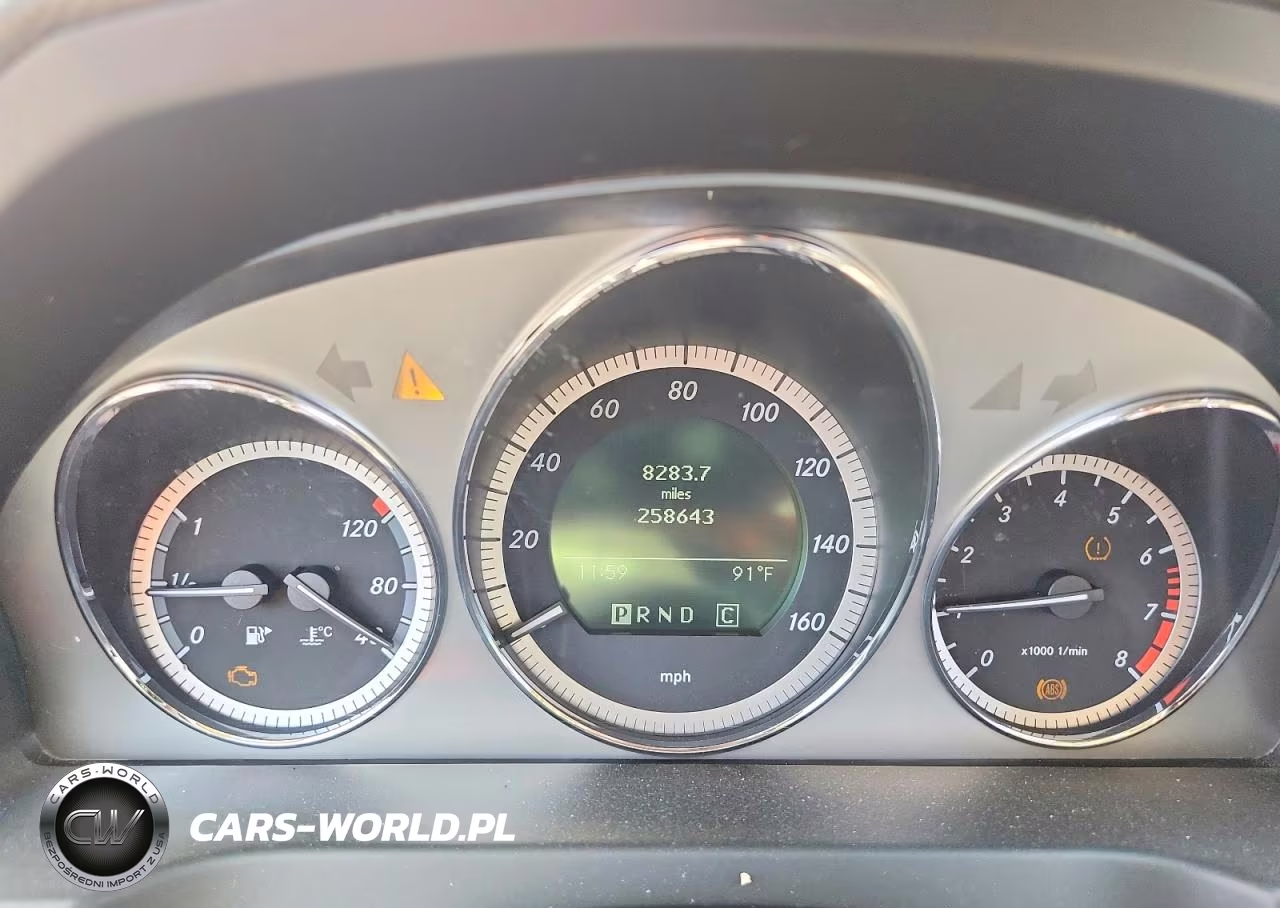 2010 Mercedes-Benz C 300 VIN:WDDGF5EB2AF434848 - 9
