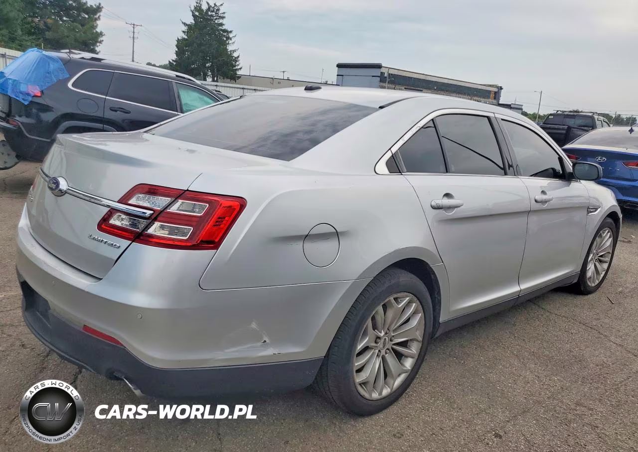 2018 Ford Taurus Limited VIN:1FAHP2F88JG109571 - 3
