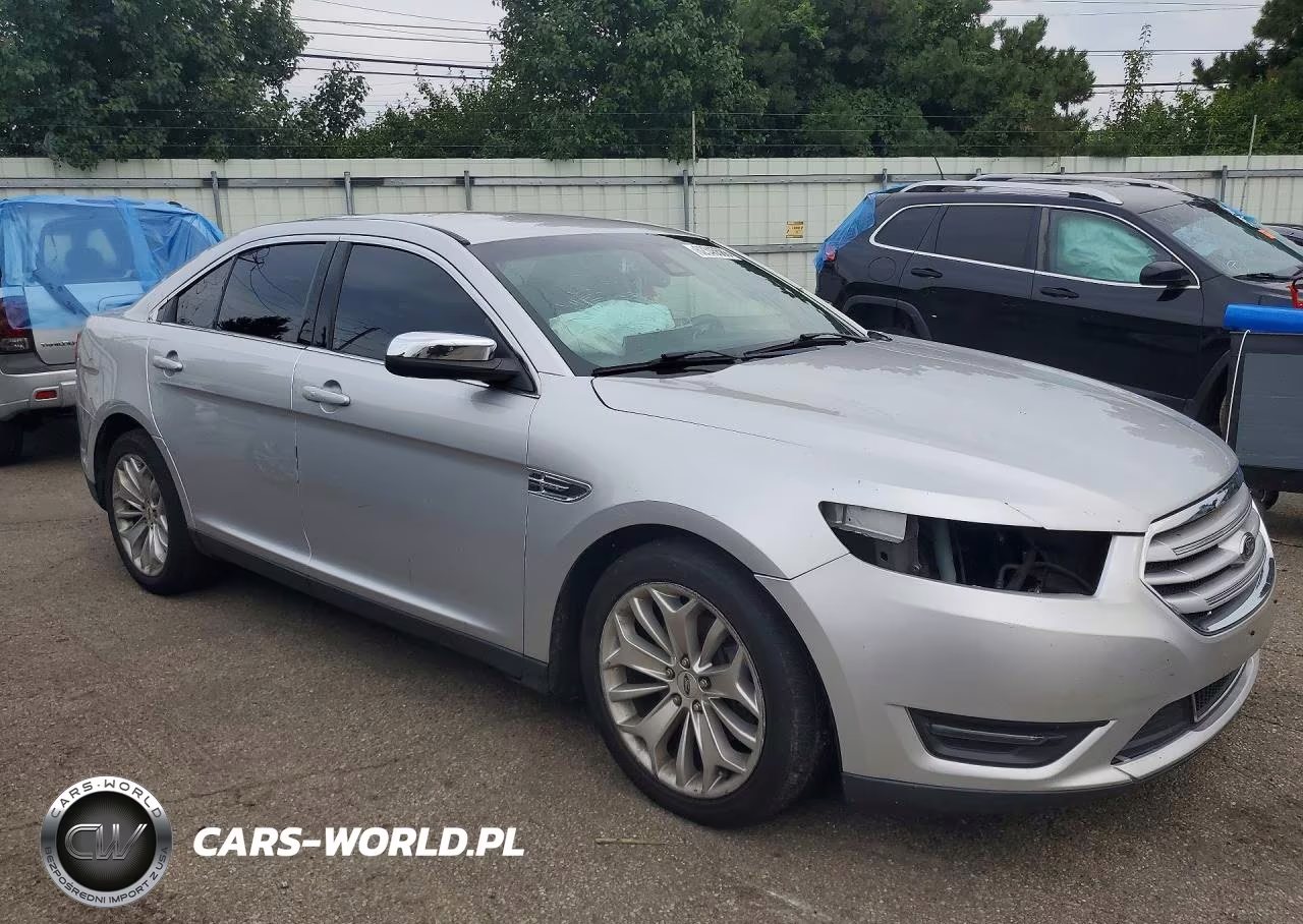 2018 Ford Taurus Limited VIN:1FAHP2F88JG109571 - 4